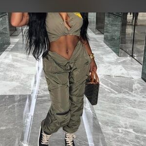 Women’s Olive Cargo Jumpsuit Pants - Stylish Utility Look